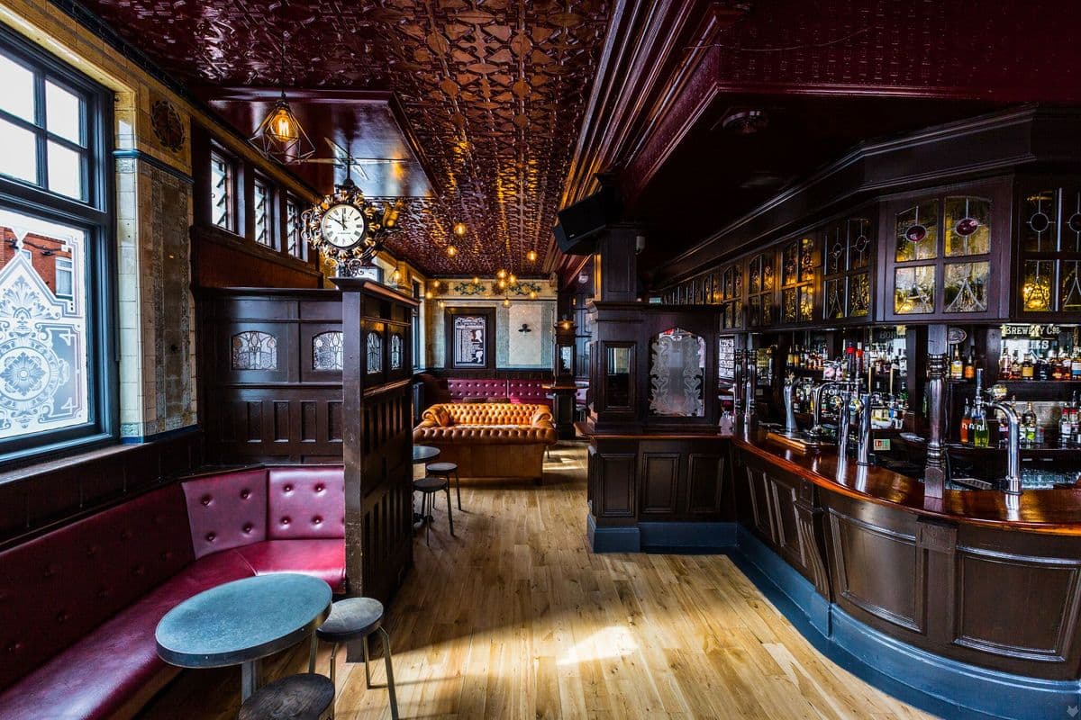 Hare & Hounds, High Street, Kings Heath