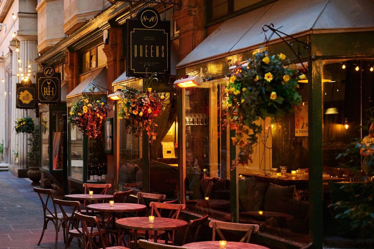 Queen's Bistro and Wine Bar, Queen Avenue, Castle Street